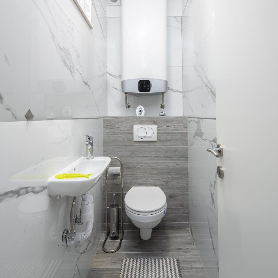Appartement Seaside Deluxe à Jesenice  Extérieur photo